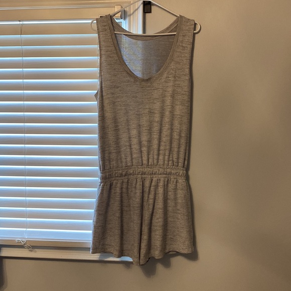 Wilfred Free Izabel romper size L NWOT - Picture 7 of 10